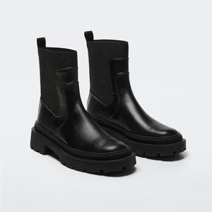 Black Lugsole Chelsea boots - Mango size 39